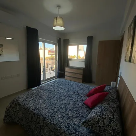 Modern In Qawra * St. Paul's Bay