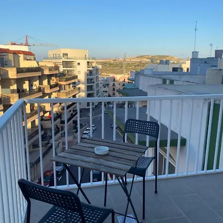 Modern In Qawra * St. Paul's Bay