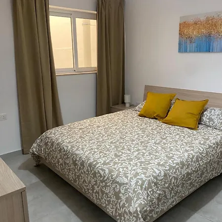 Modern In Qawra * St. Paul's Bay