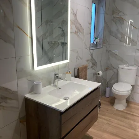شقة Modern In Qawra *