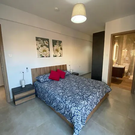 Modern In Qawra *