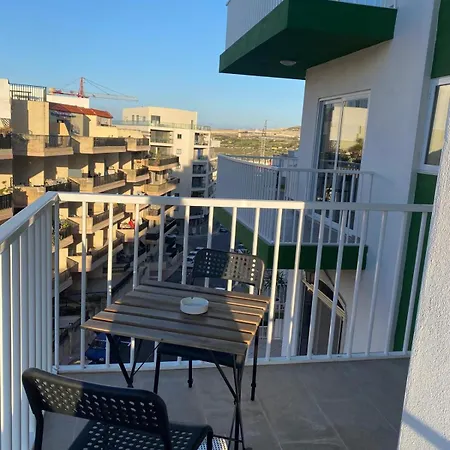 Modern In Qawra * St. Paul's Bay