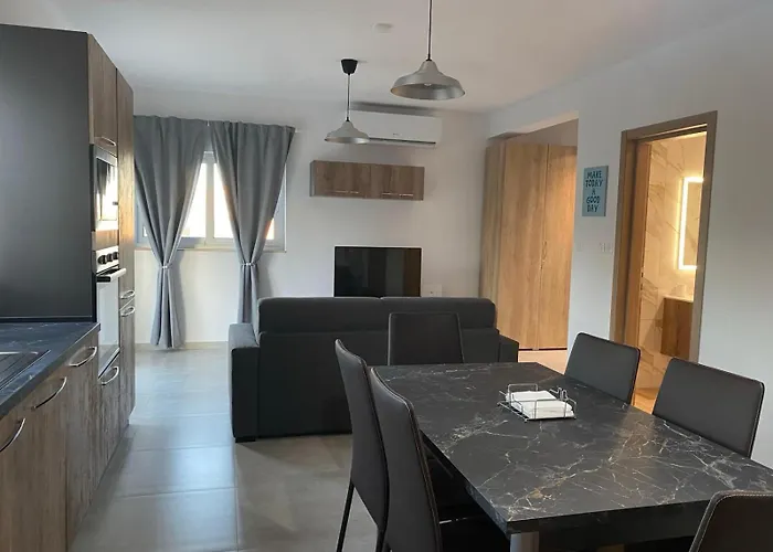 Apartment Modern In Qawra *