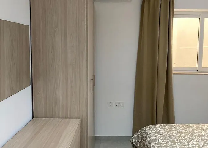 Apartment Modern In Qawra